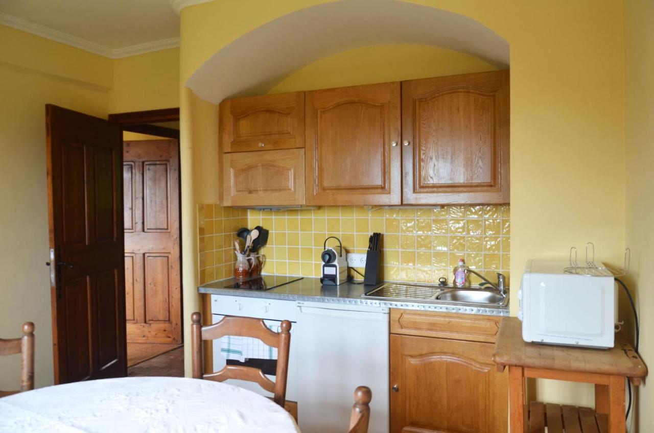 Les Orangers Bed & Breakfast Saint Paul de Vence Exterior photo