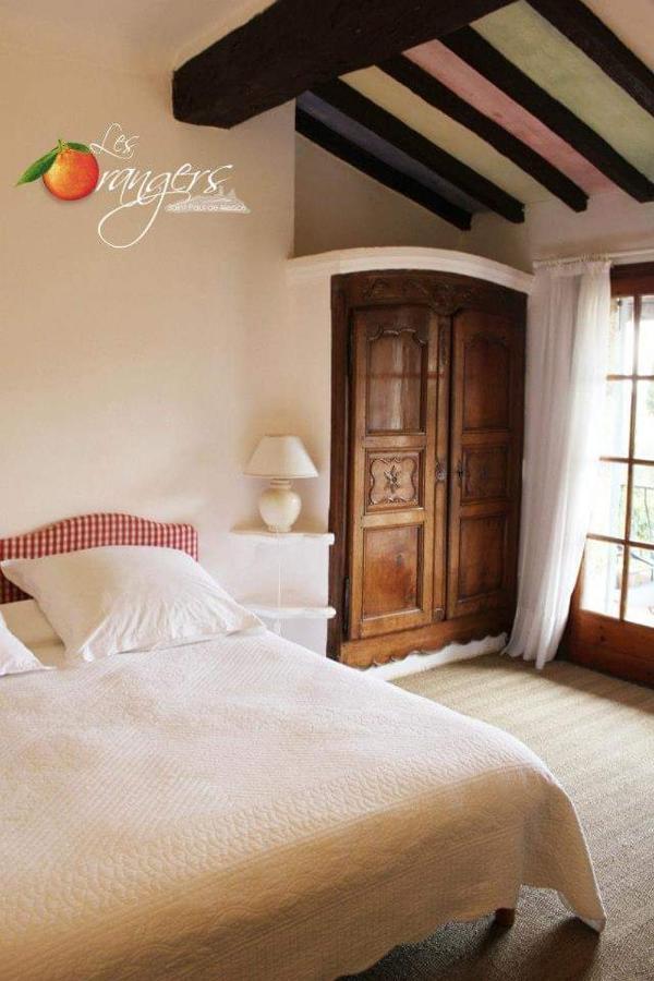 Les Orangers Bed & Breakfast Saint Paul de Vence Exterior photo