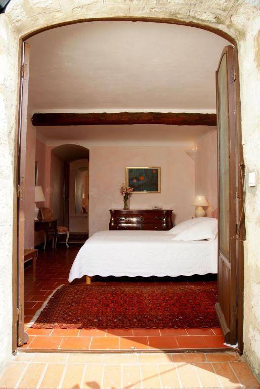 Les Orangers Bed & Breakfast Saint Paul de Vence Room photo