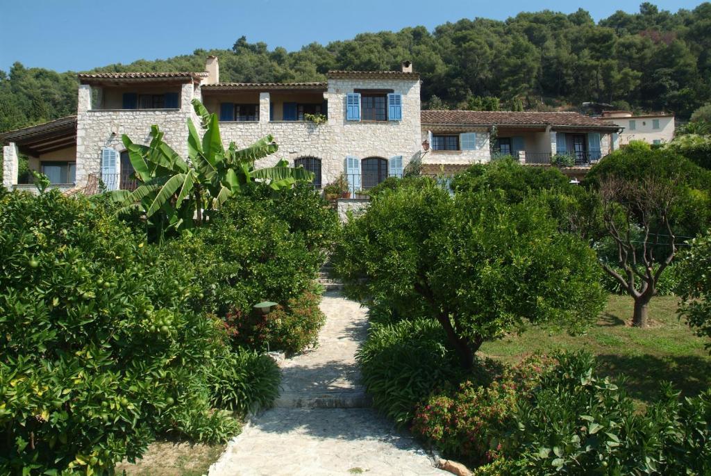 Les Orangers Bed & Breakfast Saint Paul de Vence Exterior photo